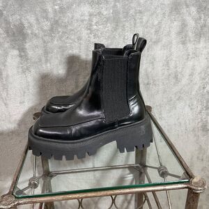 Urban Outfitters Womens Boots Black Platform Chunky Heel Goth Y2K Size 7 M
